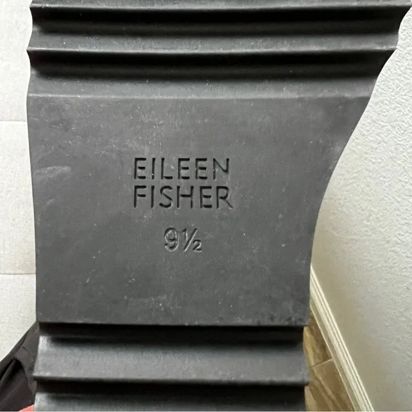 Eileen Fisher NEW Falcon Nubuck boots - Picture 8 of 8